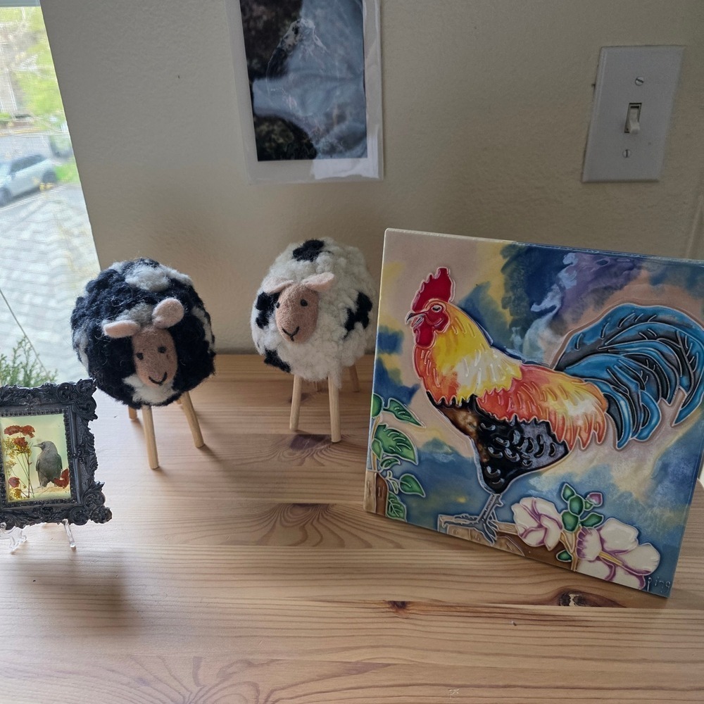 Benaya Art Decor Ping Signed Rooster Ceramic Art Tile 8x8 Raised Tube Lined - Picture 7 of 16